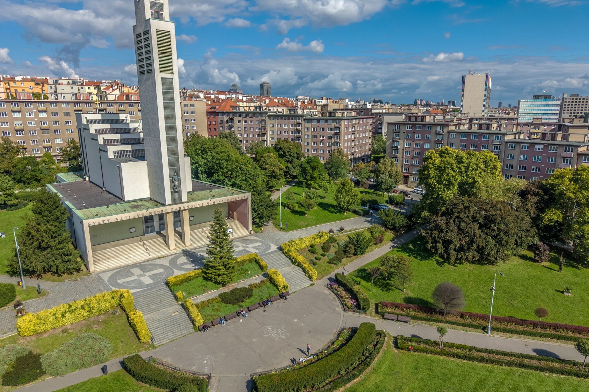Pronájem bytu 2+1, 60 m², Praha 10 – Vršovice, Čechovo náměstí
